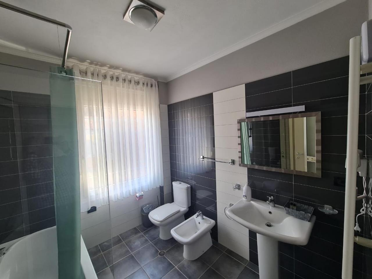 Noor Apartments Tirana Eksteriør billede